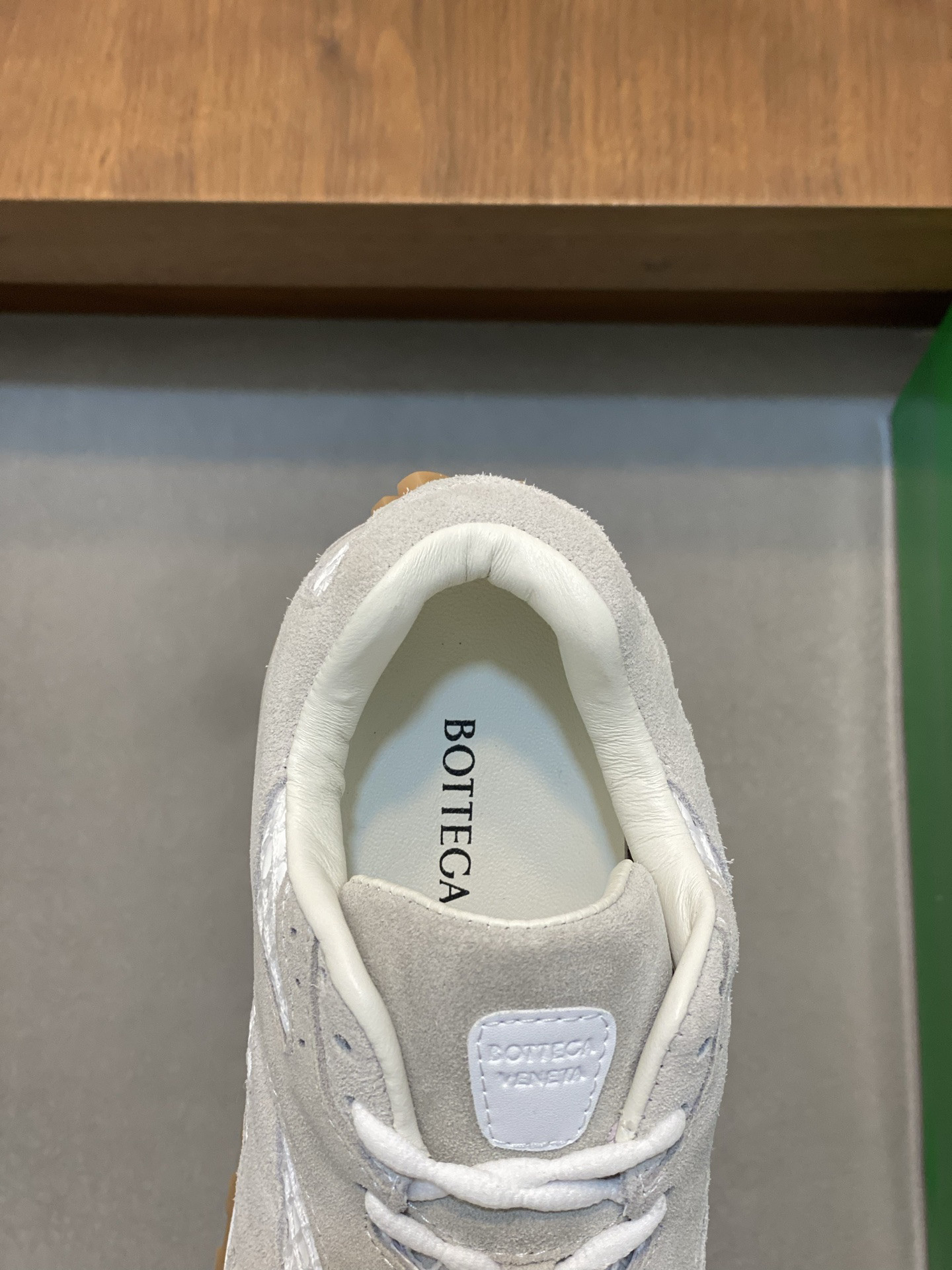 b0tte*a Ven*ta orbit sneaker