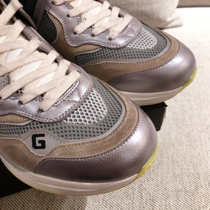 G*u*i mid sneaker