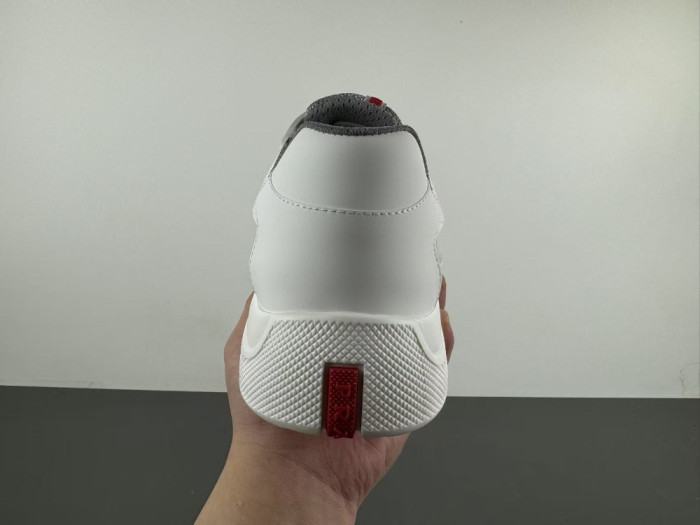 Prada America cup