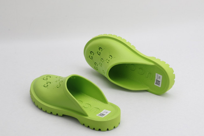 GUCC SLIPPERS