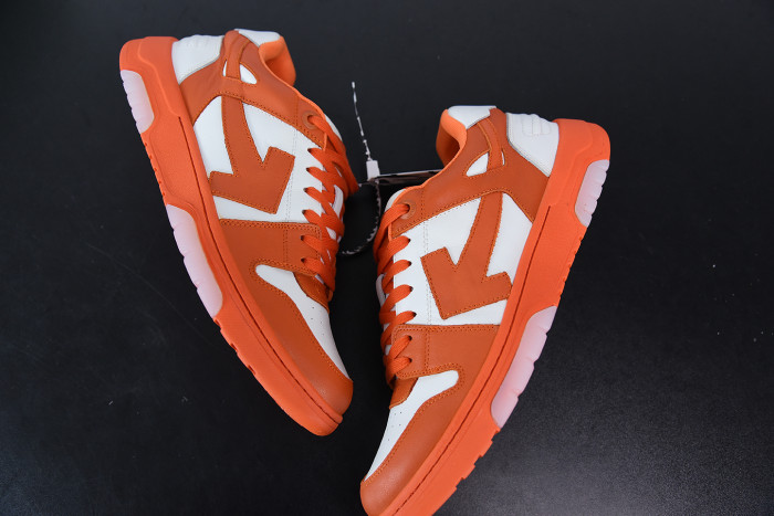 OFF WHITE™ C/O VIRGIL ABLOH OUT OF OFFICE LOW-TOP LEATHER SNEAKERS "OOO"
