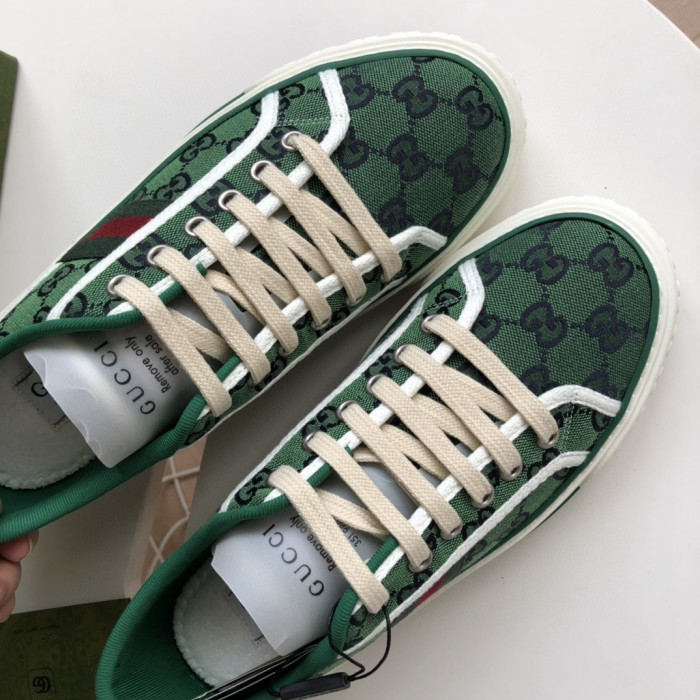 G*u*i tennis 1977 sneaker